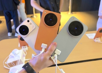 Siri Vivo X500 Malaysia: Kamera ZEISS 200MP, bateri 7,800mAh harga dari RM4,699