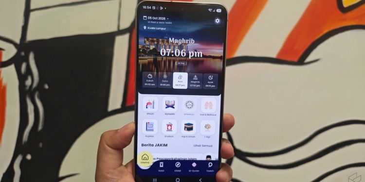 Selepas 4 tahun bertapa, wajah baharu JAKIM Touch masih ada “lompang”?