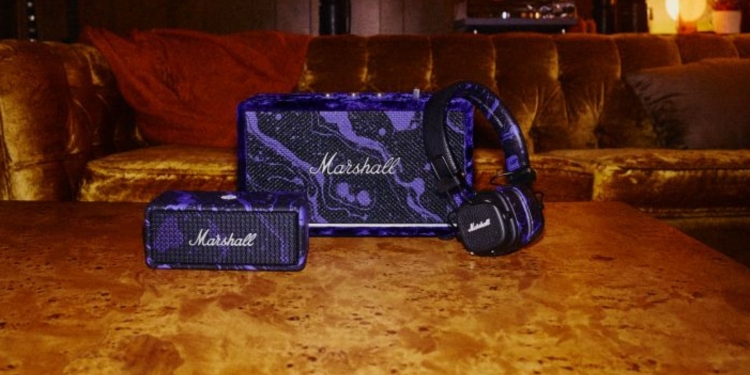 Legasi 60 tahun Marshall x Jimi Hendrix: Fon kepala Major V, pembesar suara Emberton lll & Action lll dengan corak kosmik